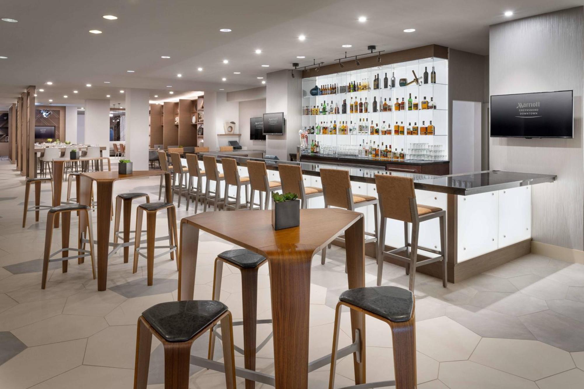 格林斯伯勒市中心万豪酒店 外观 照片